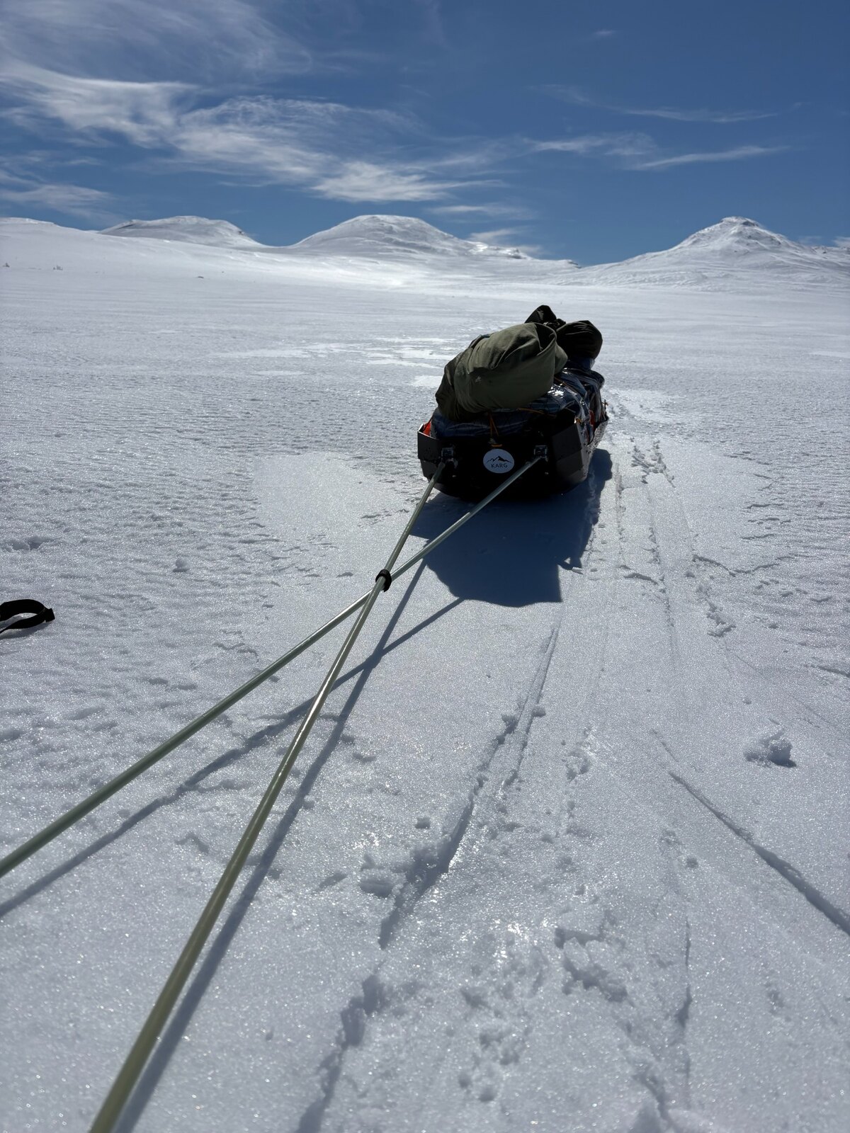 KARG Pulka med skaklar på snö