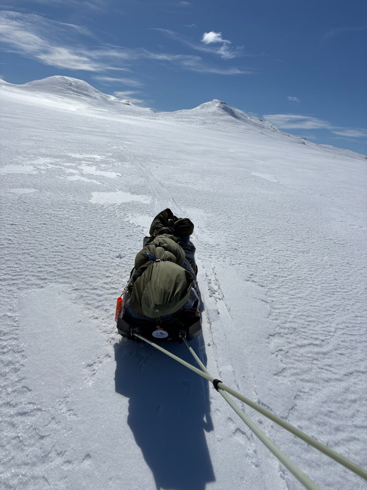 KARG Pulka och skaklar i användning på snö